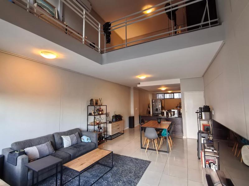 To Let 2 Bedroom Property for Rent in Green Point Upper Western Cape